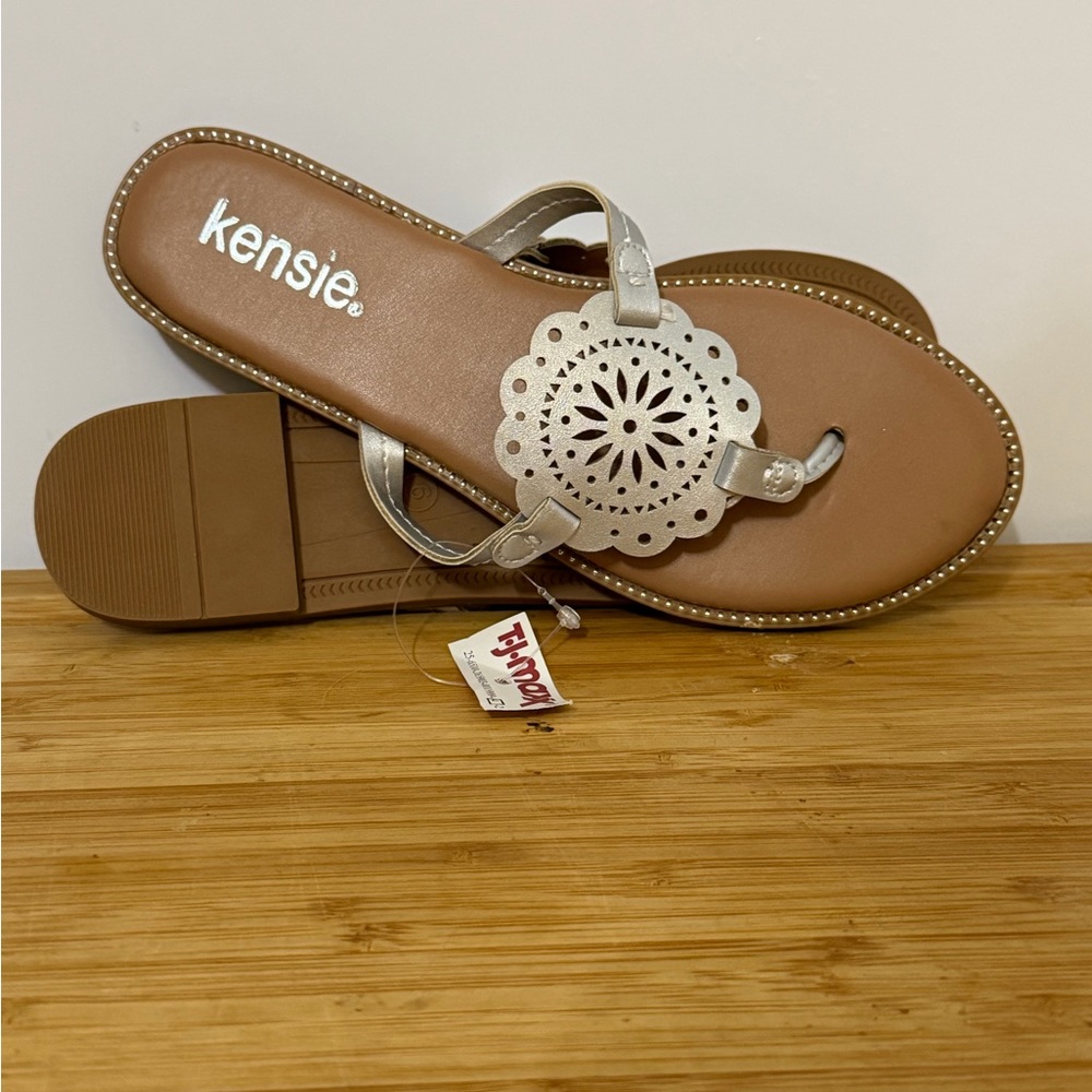 Kensie Silver and Tan Sandals